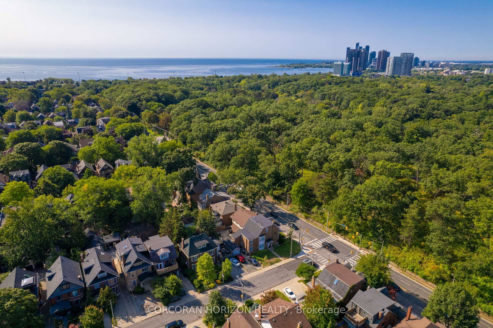 355 Parkside Drive • Toronto, ON photo 39