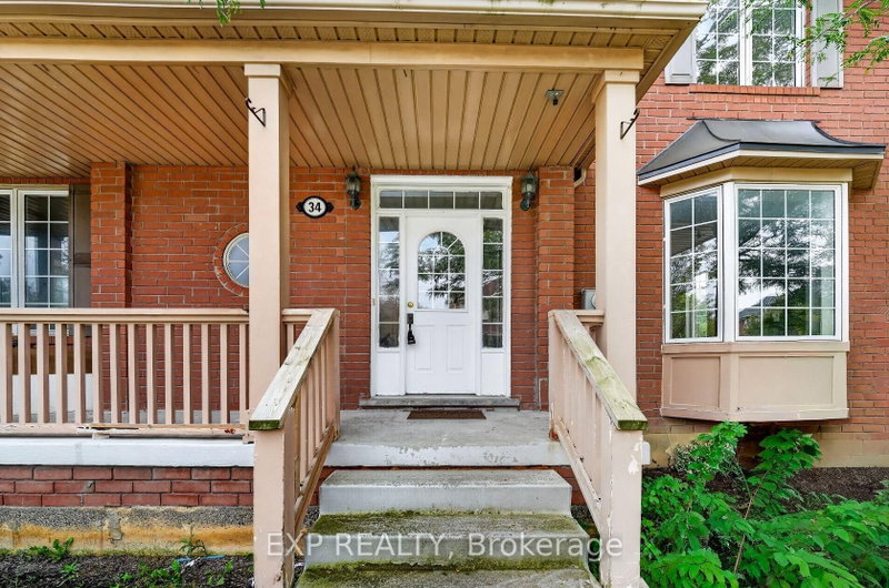34 Cogswell Crescent N