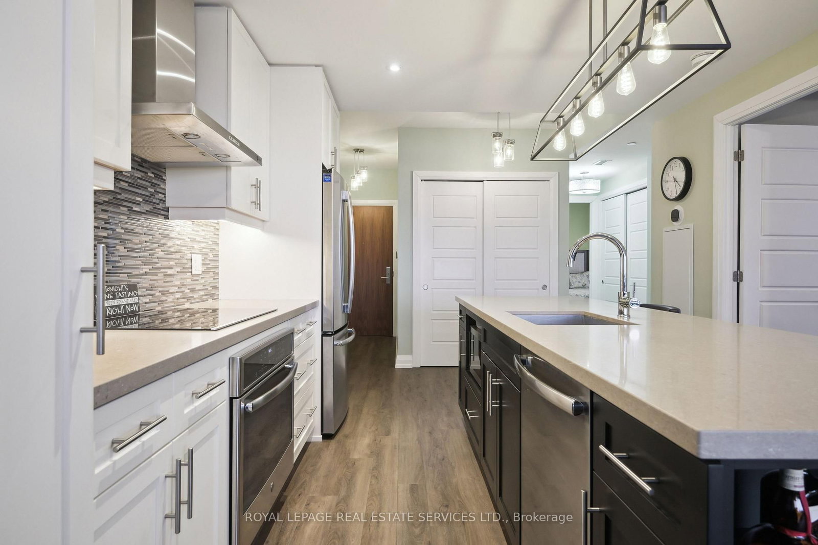 2025 Maria Street • #902 • Burlington, ON photo 10