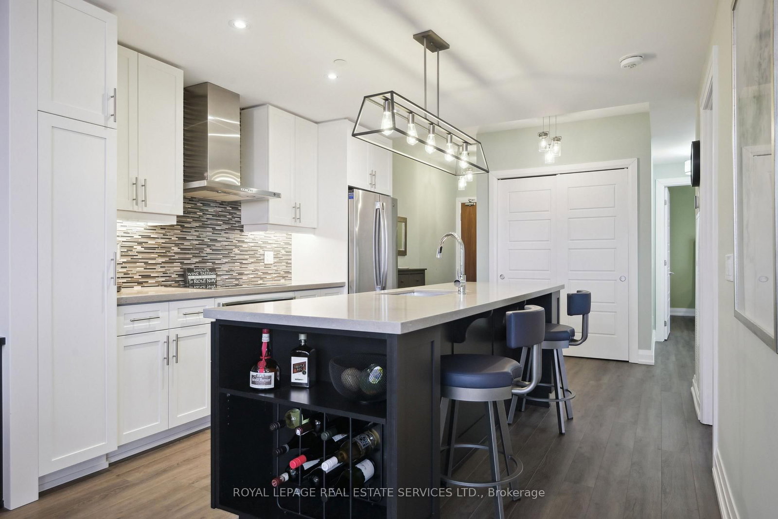 2025 Maria Street • #902 • Burlington, ON photo 11