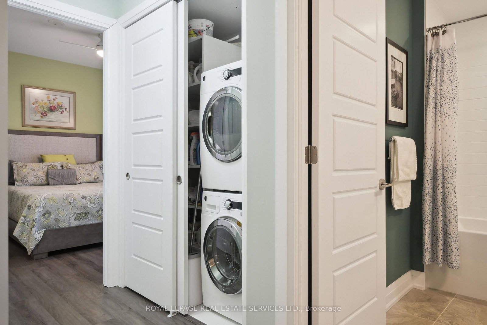 2025 Maria Street • #902 • Burlington, ON photo 30