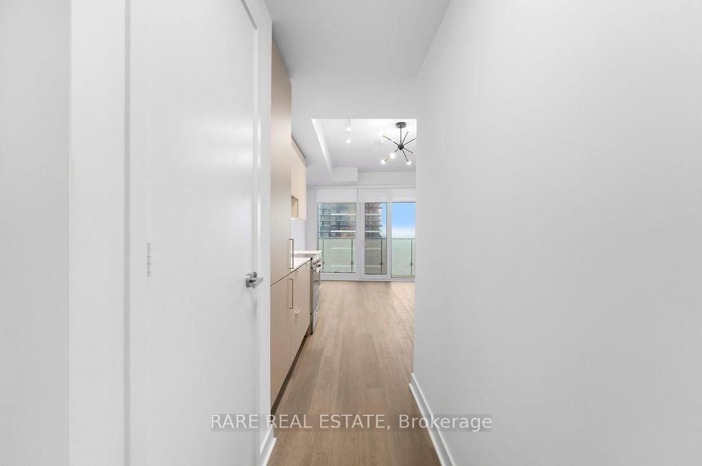 4608-3900 CONFEDERATION Pkwy, Mississauga, view 5