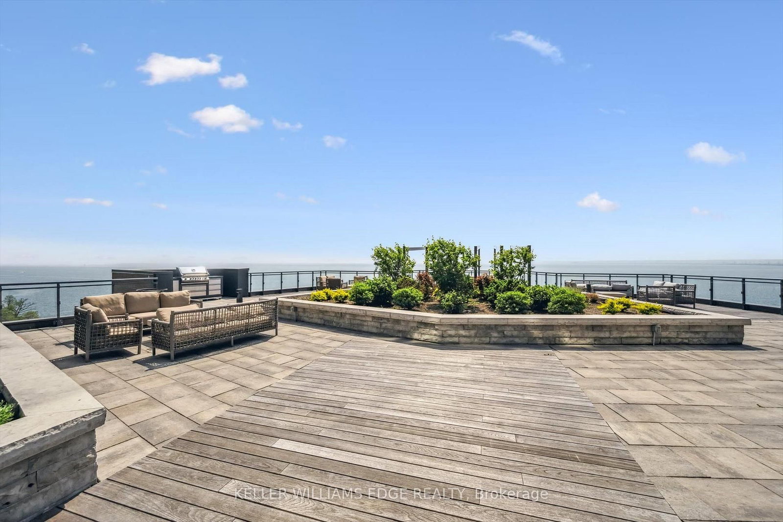 2060 Lakeshore Road • #202 • Burlington, ON photo 15