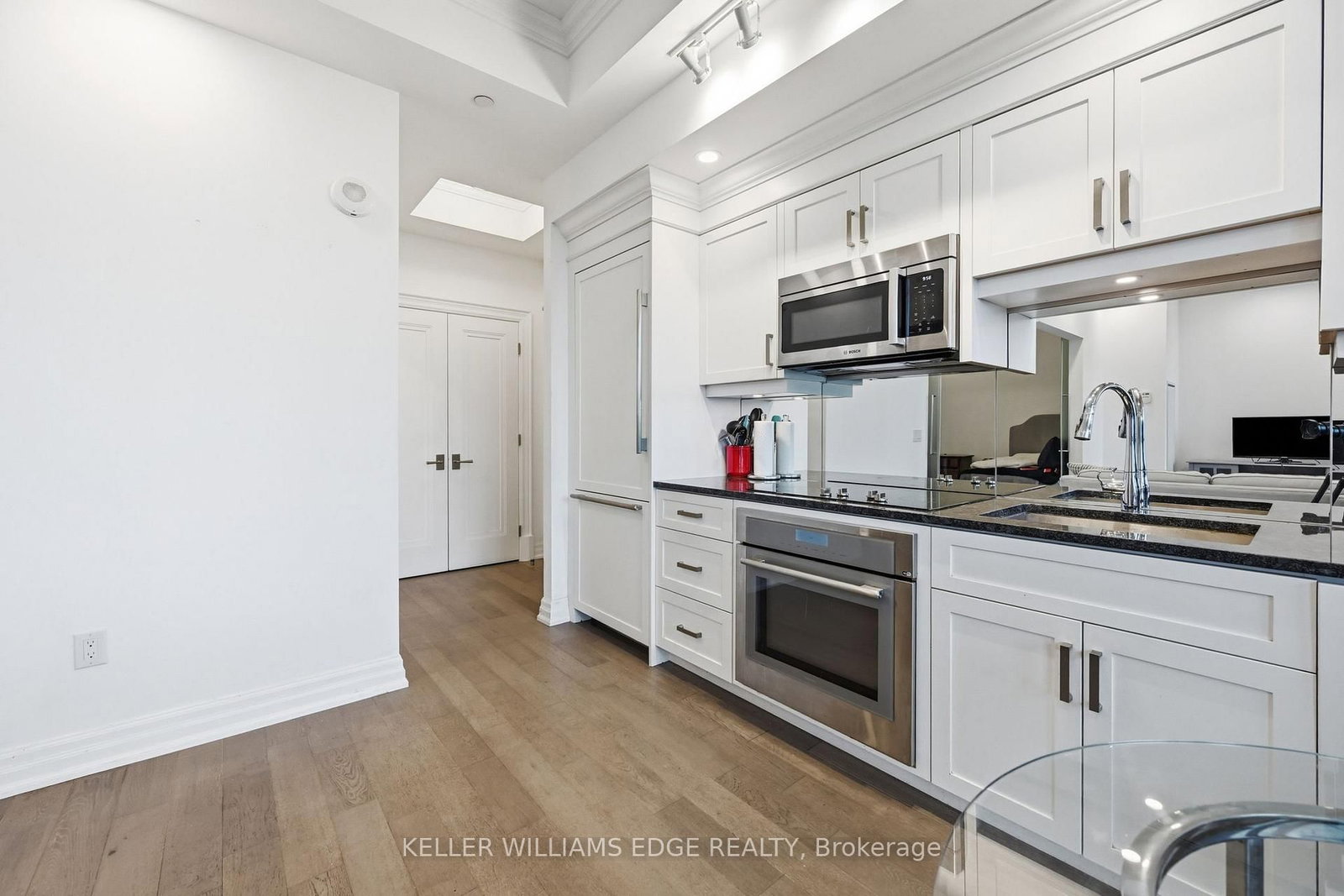2060 Lakeshore Road • #202 • Burlington, ON photo 27