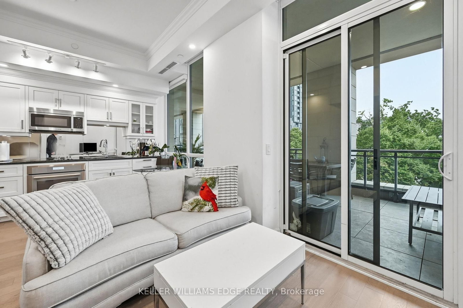 2060 Lakeshore Road • #202 • Burlington, ON photo 31