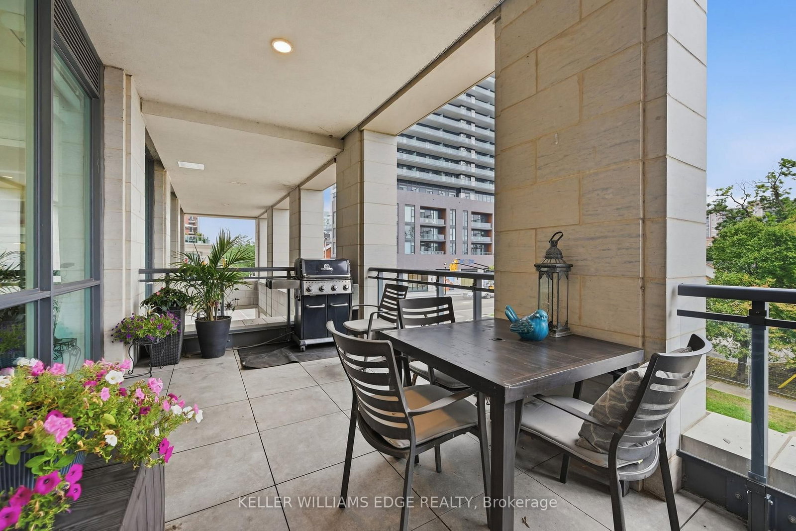 2060 Lakeshore Road • #202 • Burlington, ON photo 32