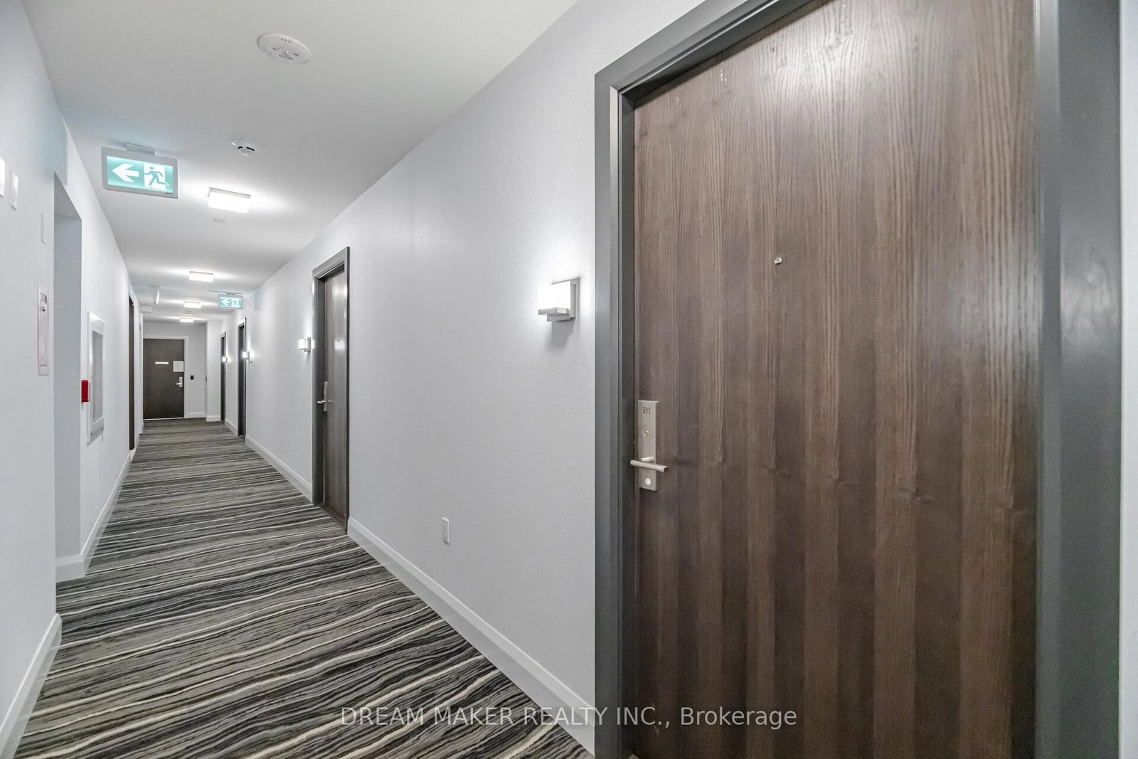 38 Annie Craig Drive • #511 • Toronto, ON photo 23