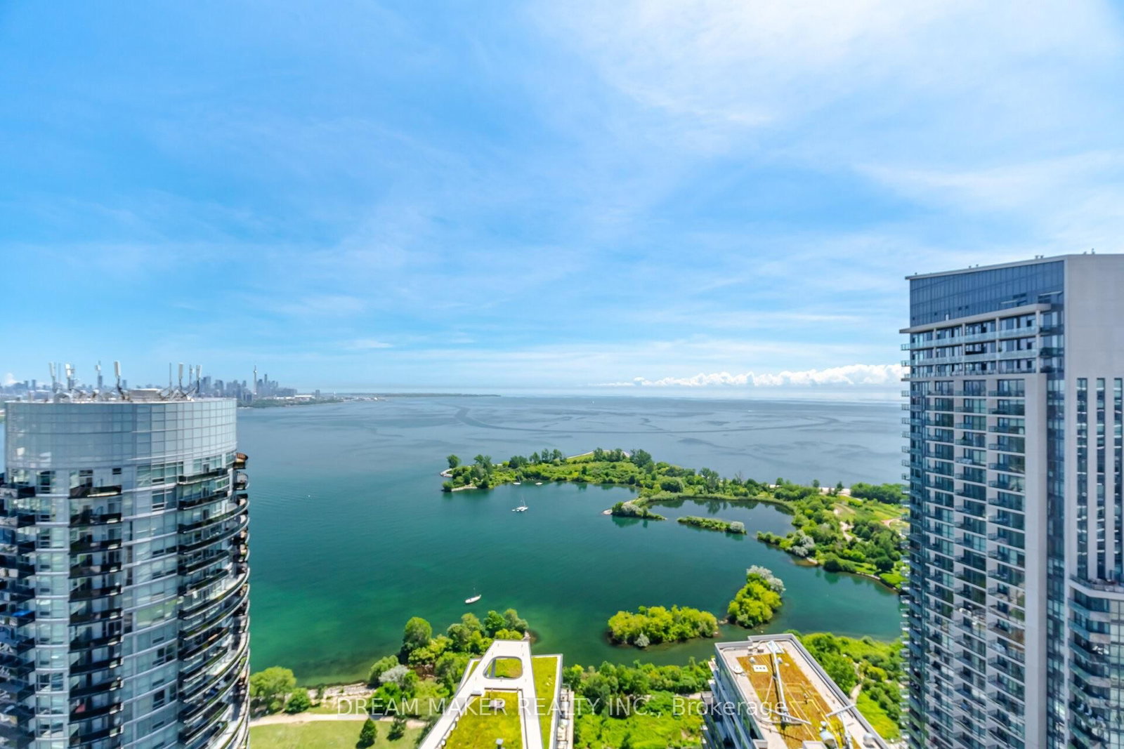 38 Annie Craig Drive • #511 • Toronto, ON photo 33
