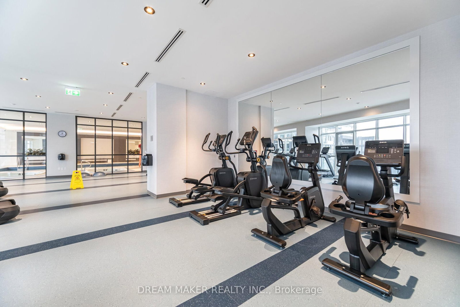38 Annie Craig Drive • #511 • Toronto, ON photo 39