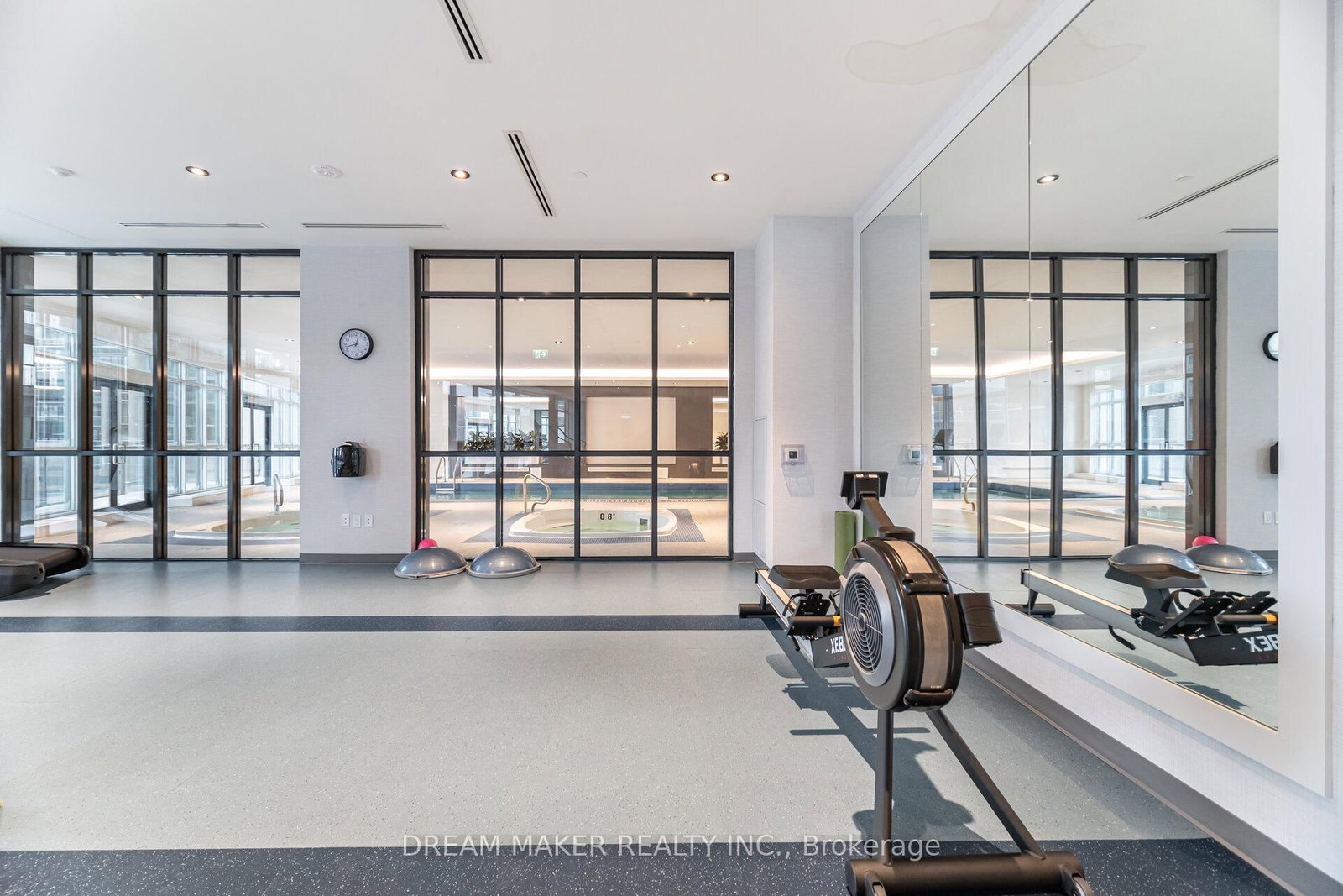 38 Annie Craig Drive • #511 • Toronto, ON photo 40