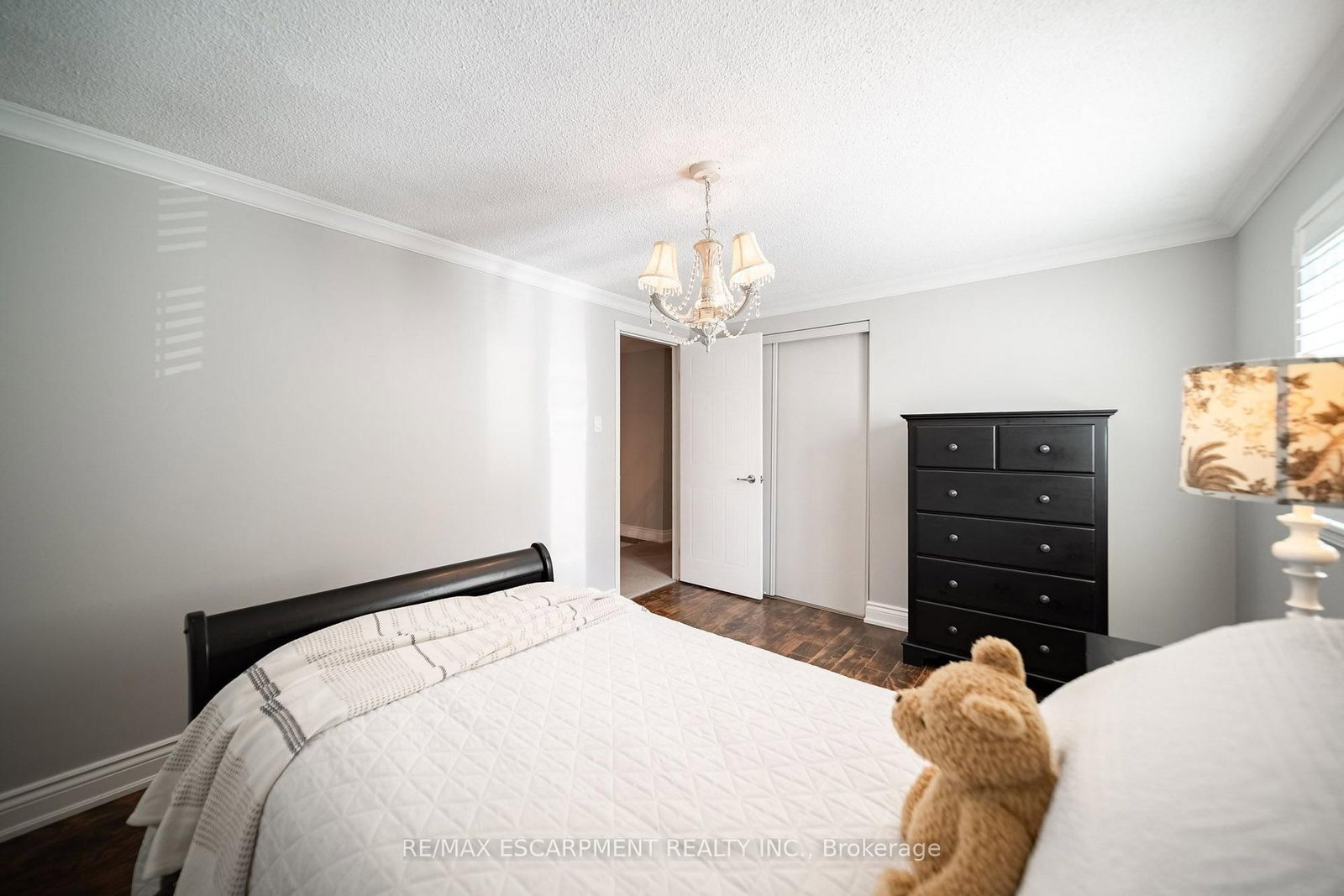 3212 Pinemeadow Drive • Burlington, ON photo 27