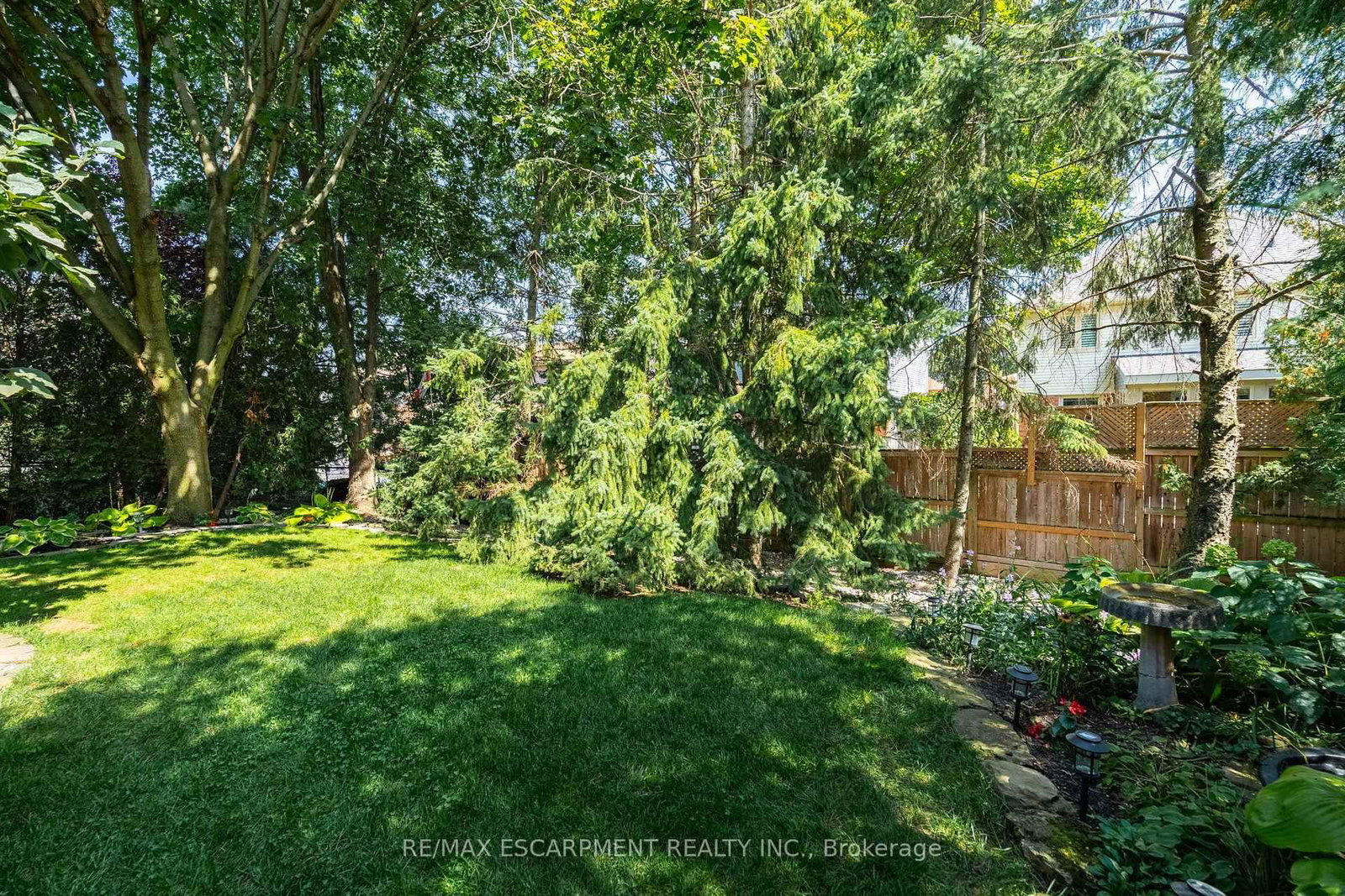 3212 Pinemeadow Drive • Burlington, ON photo 44