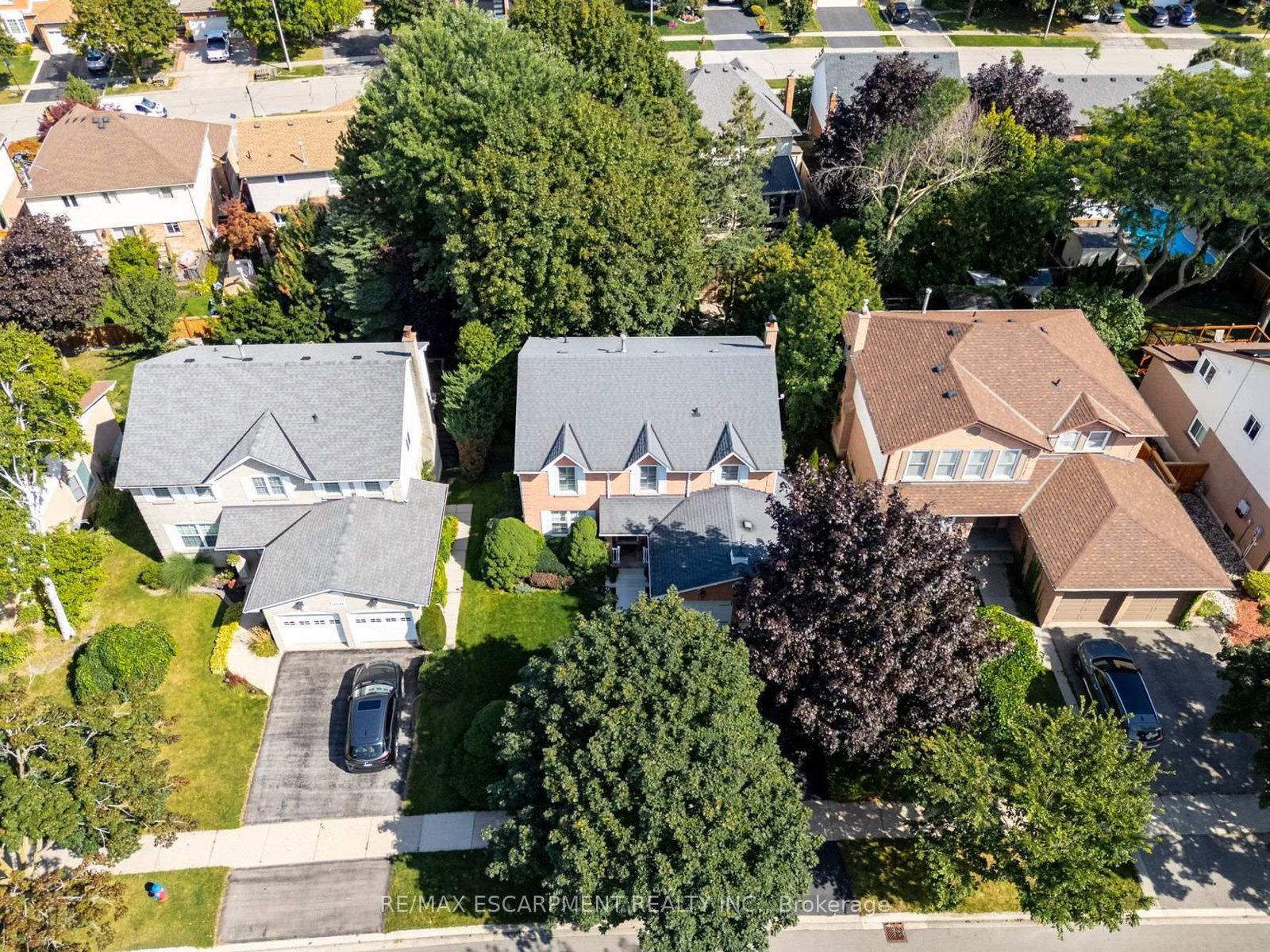 3212 Pinemeadow Drive • Burlington, ON photo 46