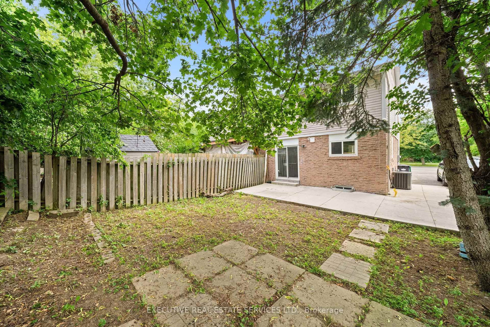 100 Centre Street N • Brampton, ON photo 39