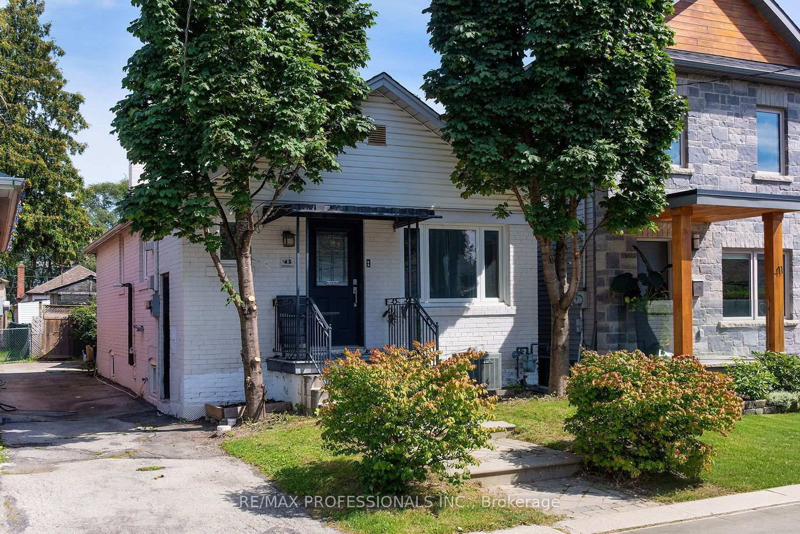 43 Fifteenth Street • Toronto, ON photo 5