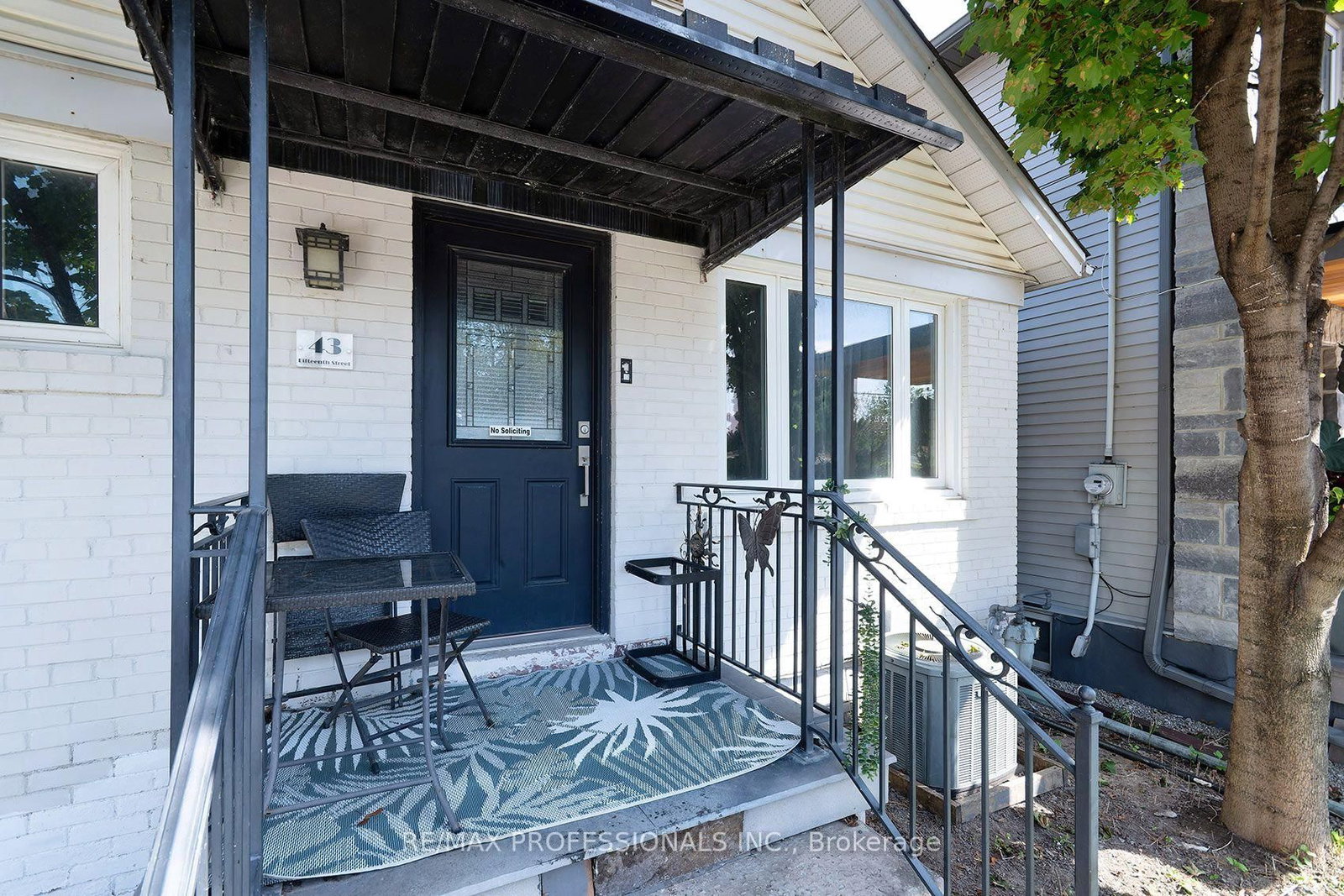 43 Fifteenth Street • Toronto, ON photo 6