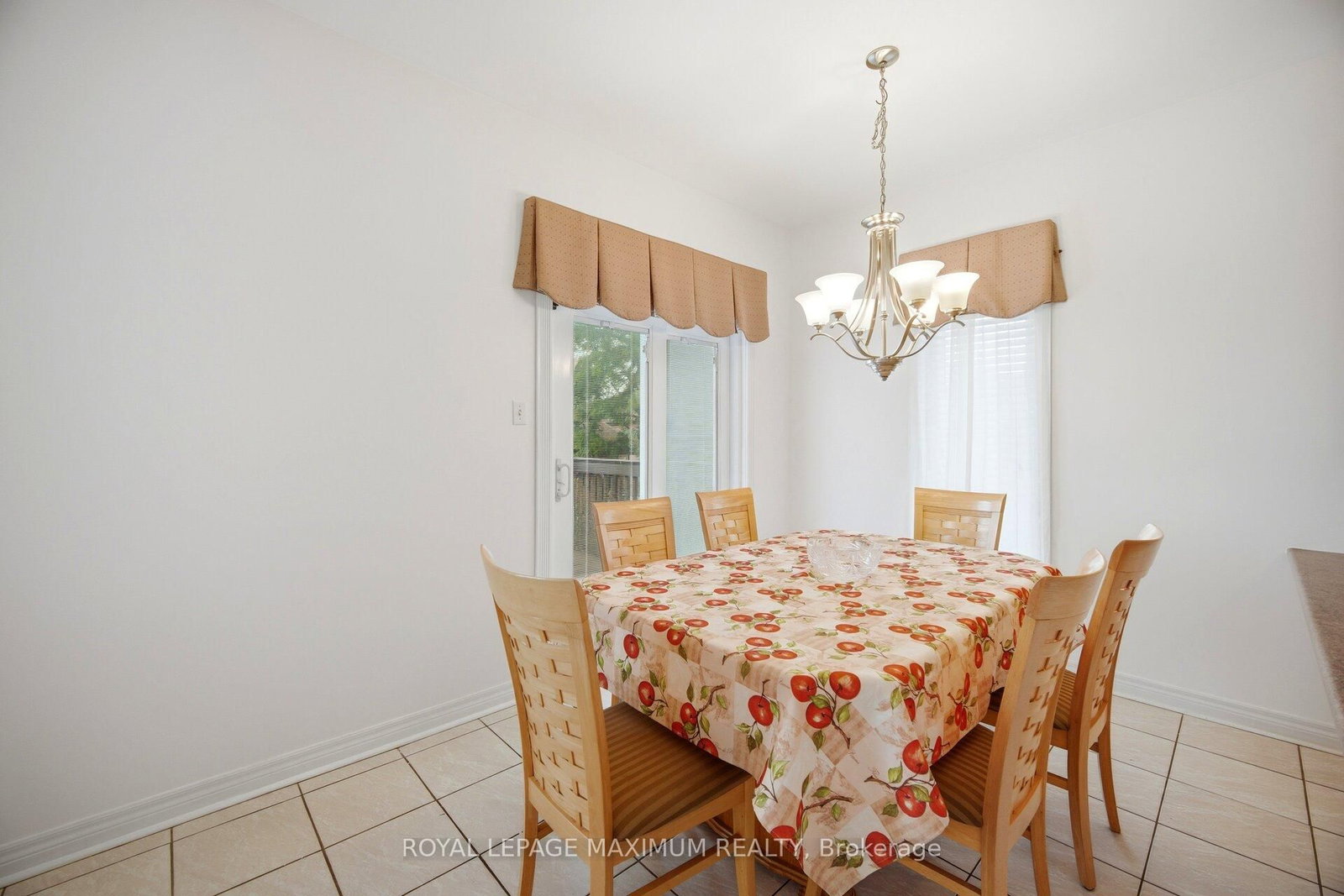 34 Kirkwood Crescent • Caledon, ON photo 16
