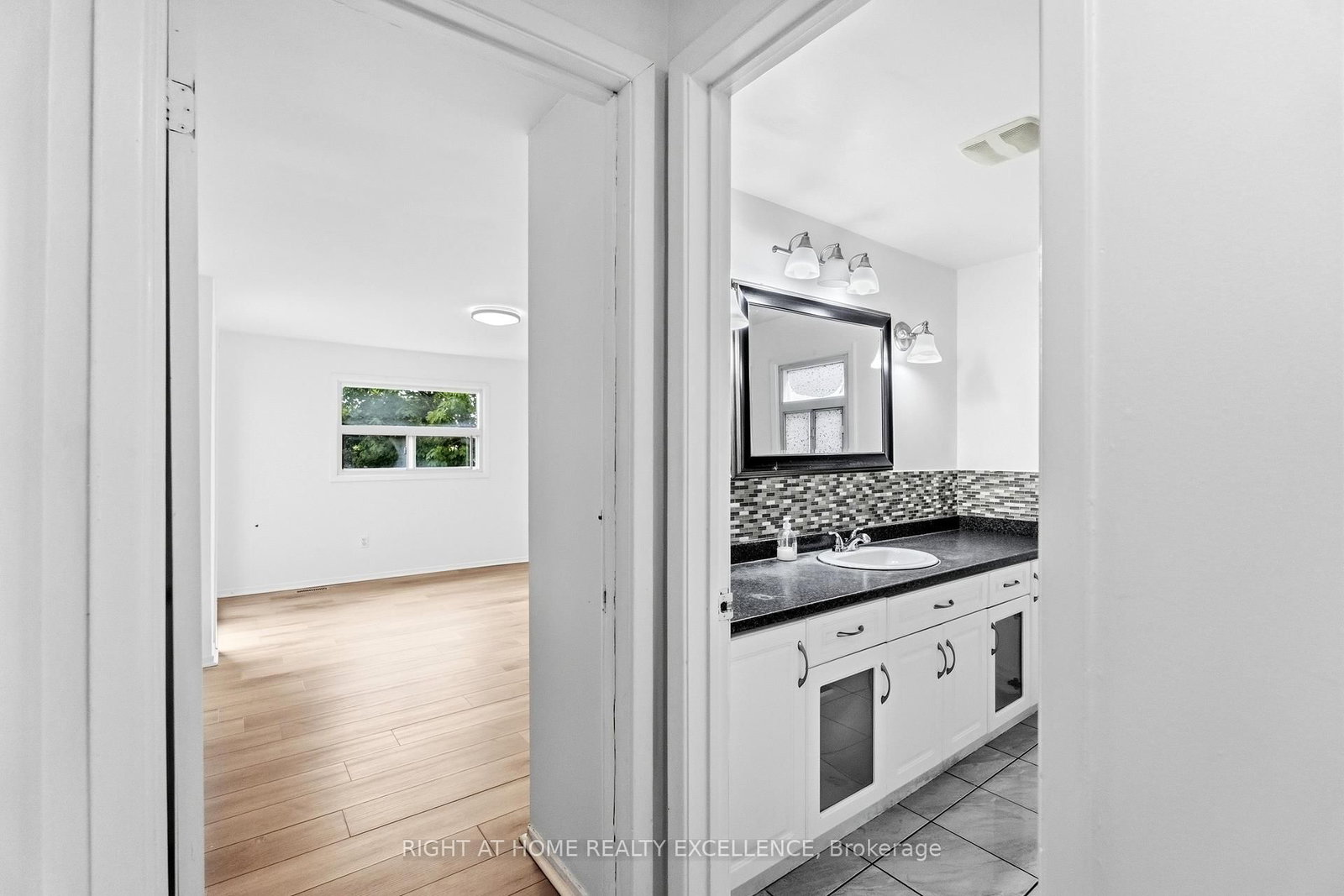 10 Banting Crescent • Brampton, ON photo 30