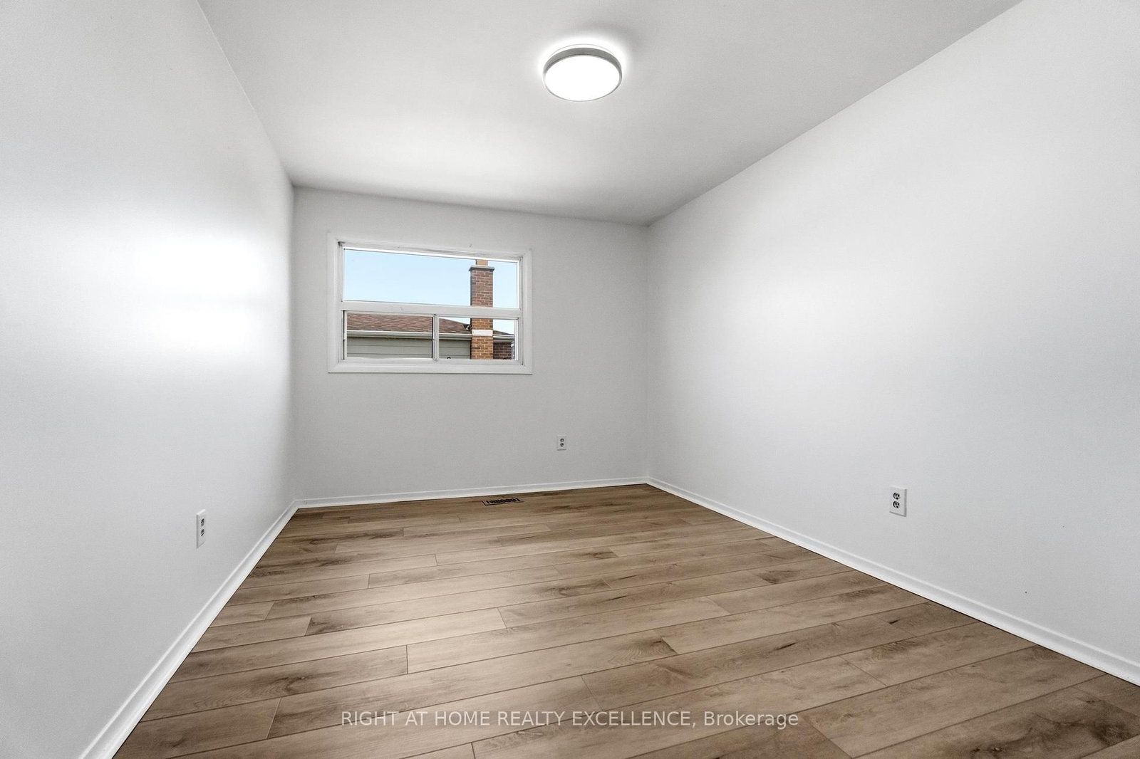 10 Banting Crescent • Brampton, ON photo 34