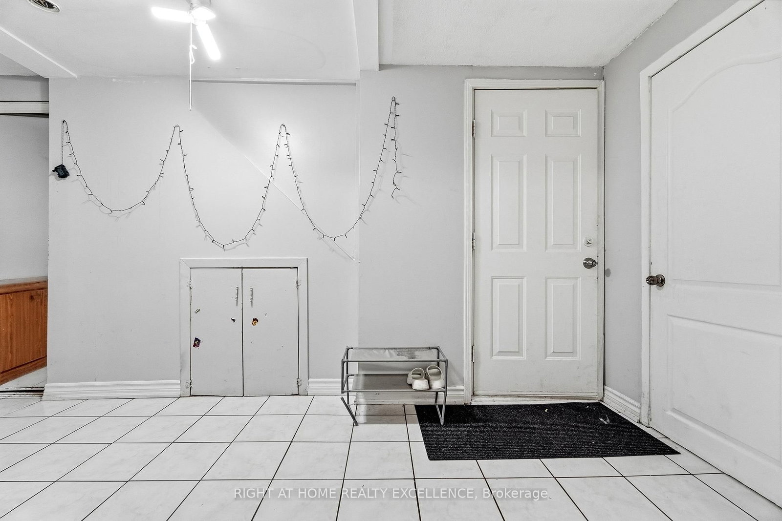 10 Banting Crescent • Brampton, ON photo 40