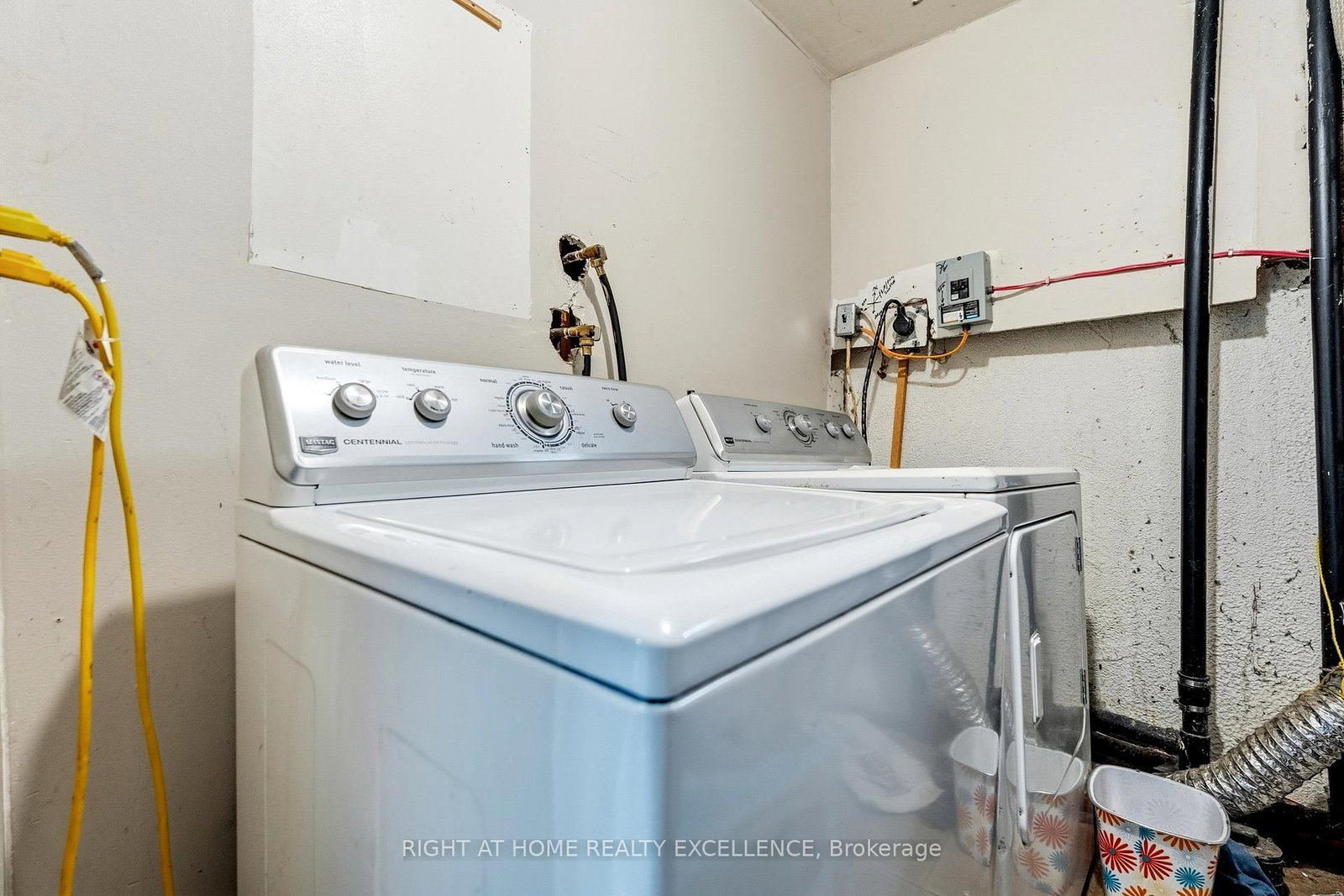 10 Banting Crescent • Brampton, ON photo 44