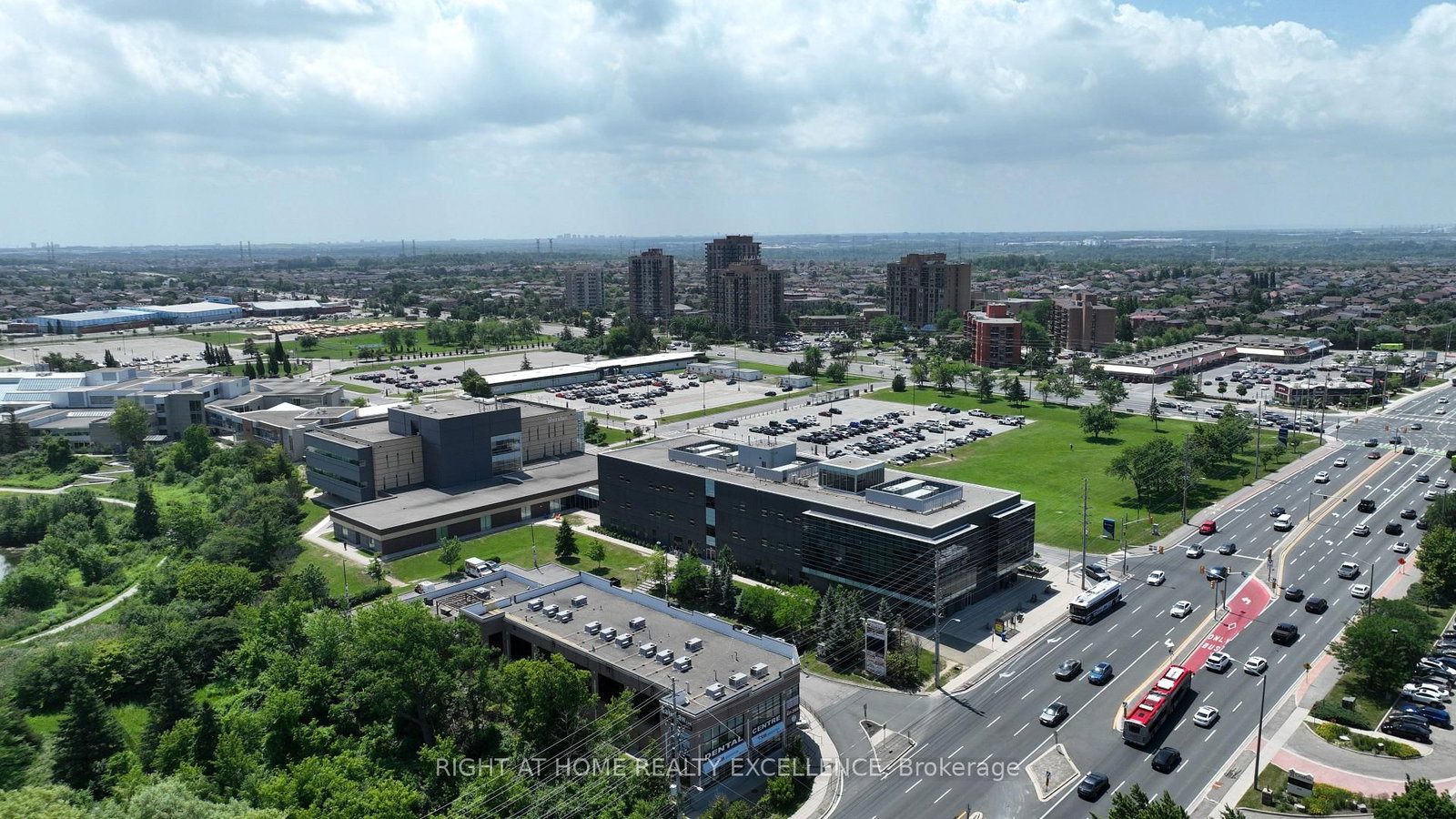 10 Banting Crescent • Brampton, ON photo 46