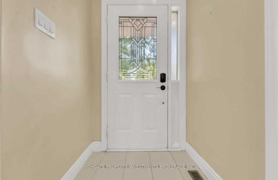 Main - 36 Reigate Avenue, Brampton 2
