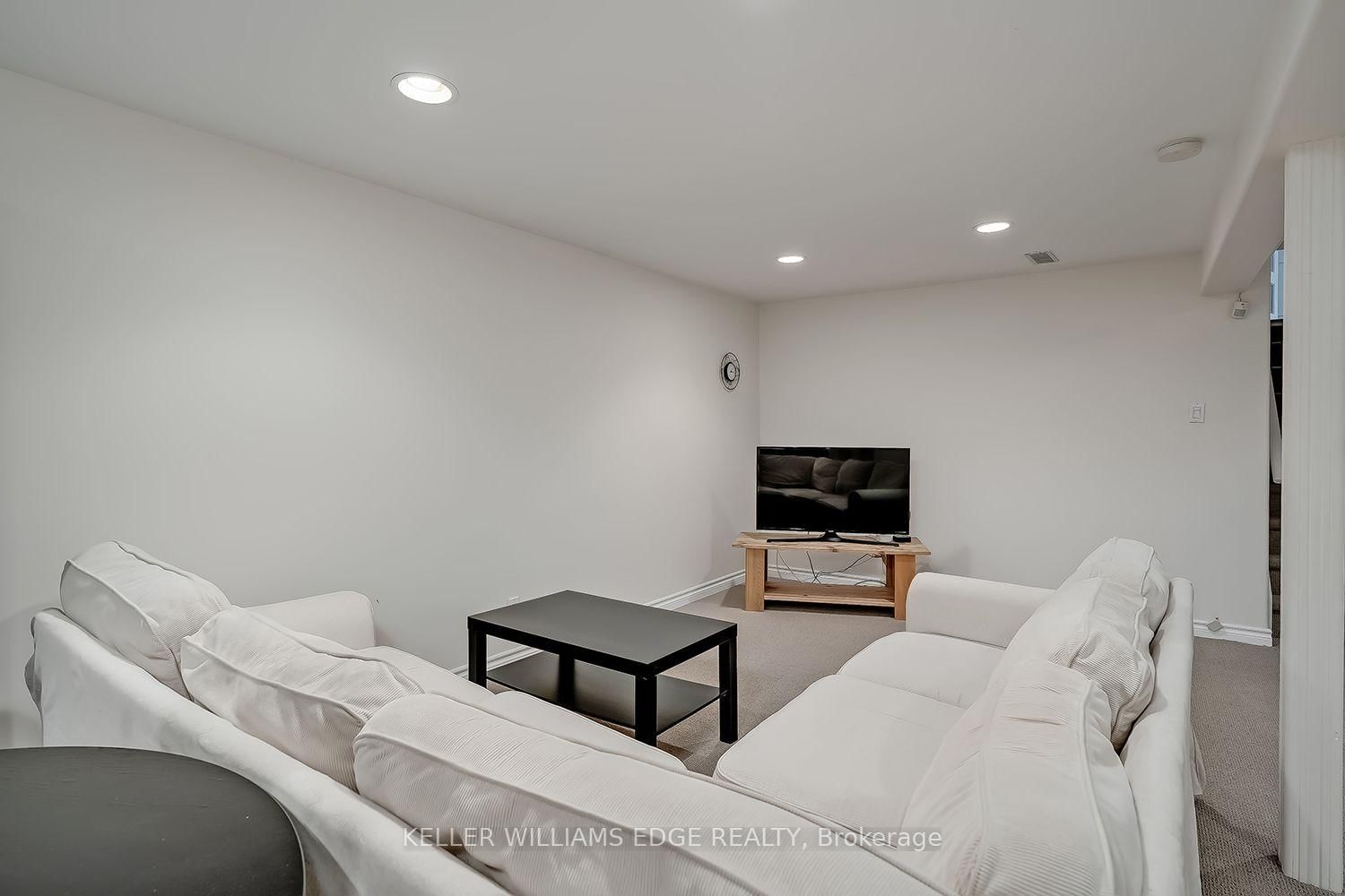 280 Penn Drive • Burlington, ON photo 30