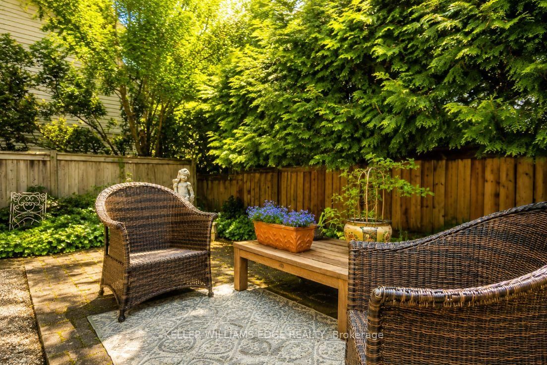 280 Penn Drive • Burlington, ON photo 39