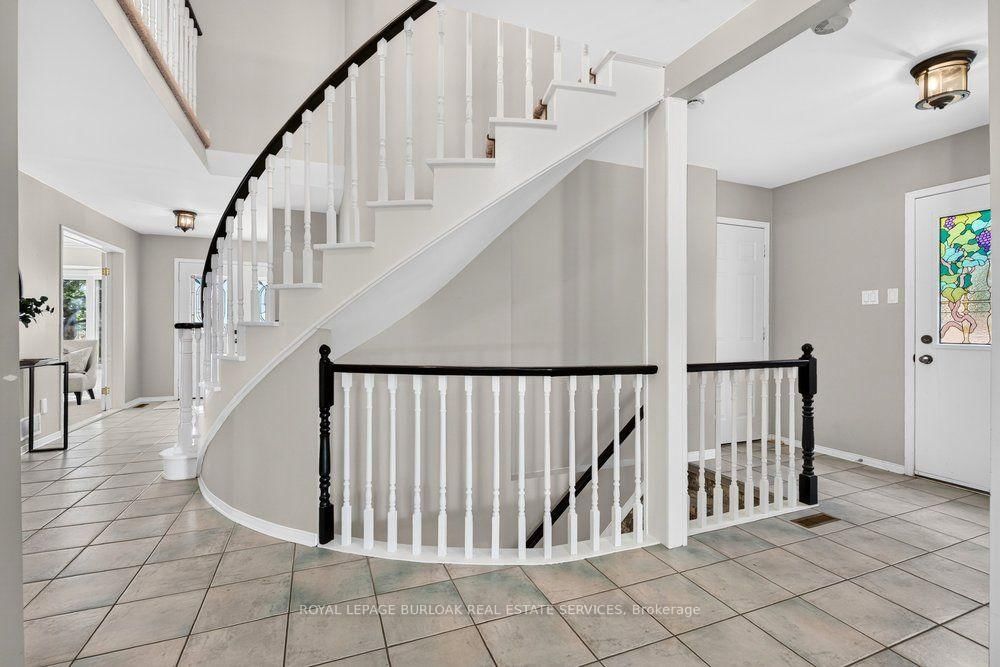 3205 Tania Crescent • Burlington, ON photo 19