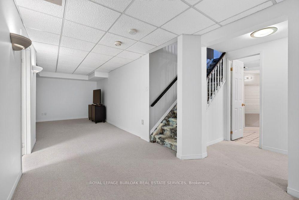 3205 Tania Crescent • Burlington, ON photo 34