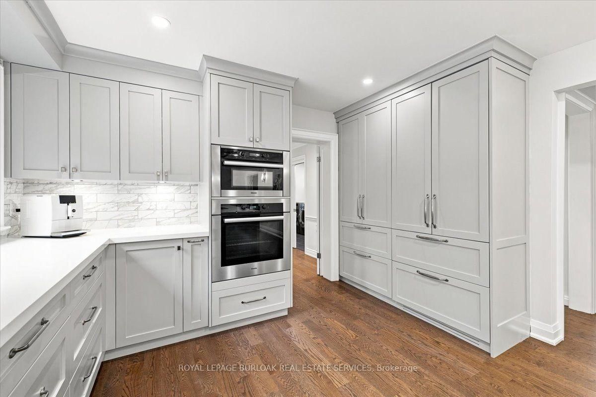 4430 Hawthorne Drive • Burlington, ON photo 16