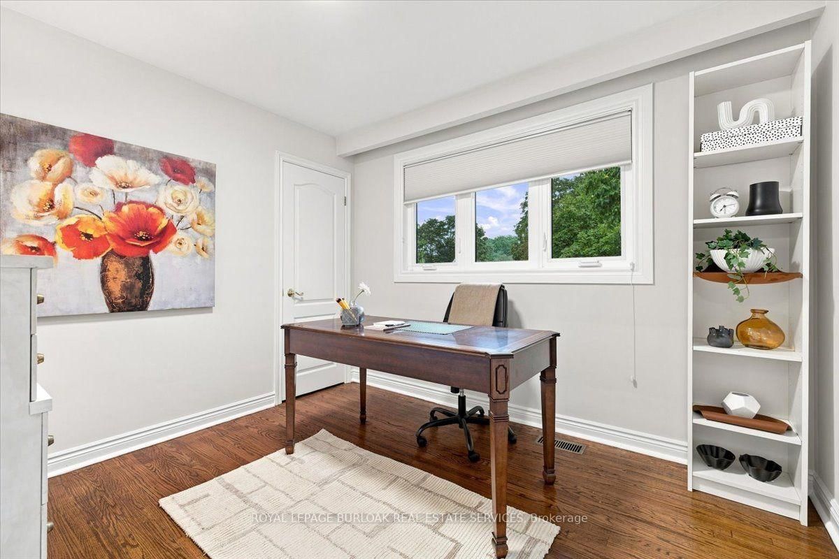 4430 Hawthorne Drive • Burlington, ON photo 30