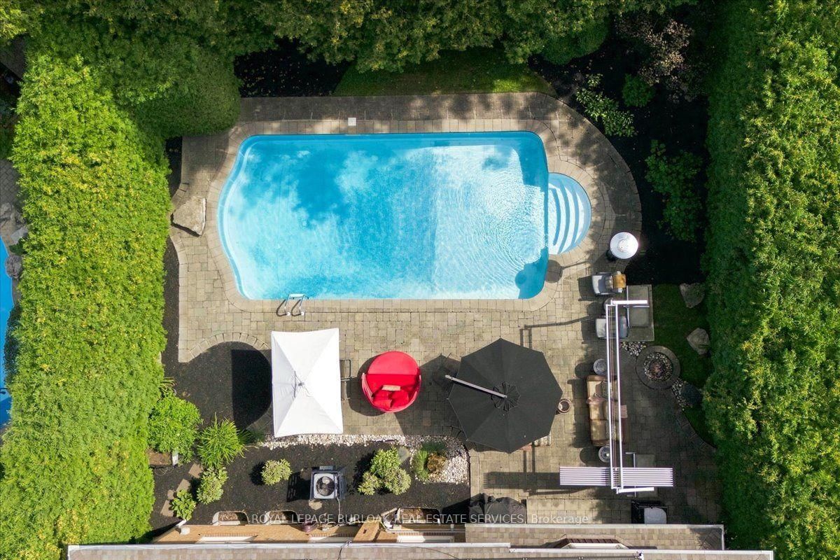 4430 Hawthorne Drive • Burlington, ON photo 43