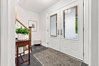 4430 Hawthorne Drive • Burlington, ON photo 6