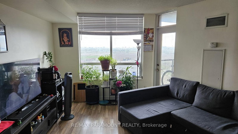 2009 - 710 Humberwood Boulevard