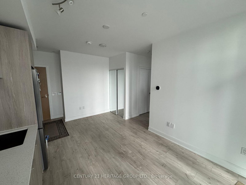 402 - 65 Annie Craig Drive