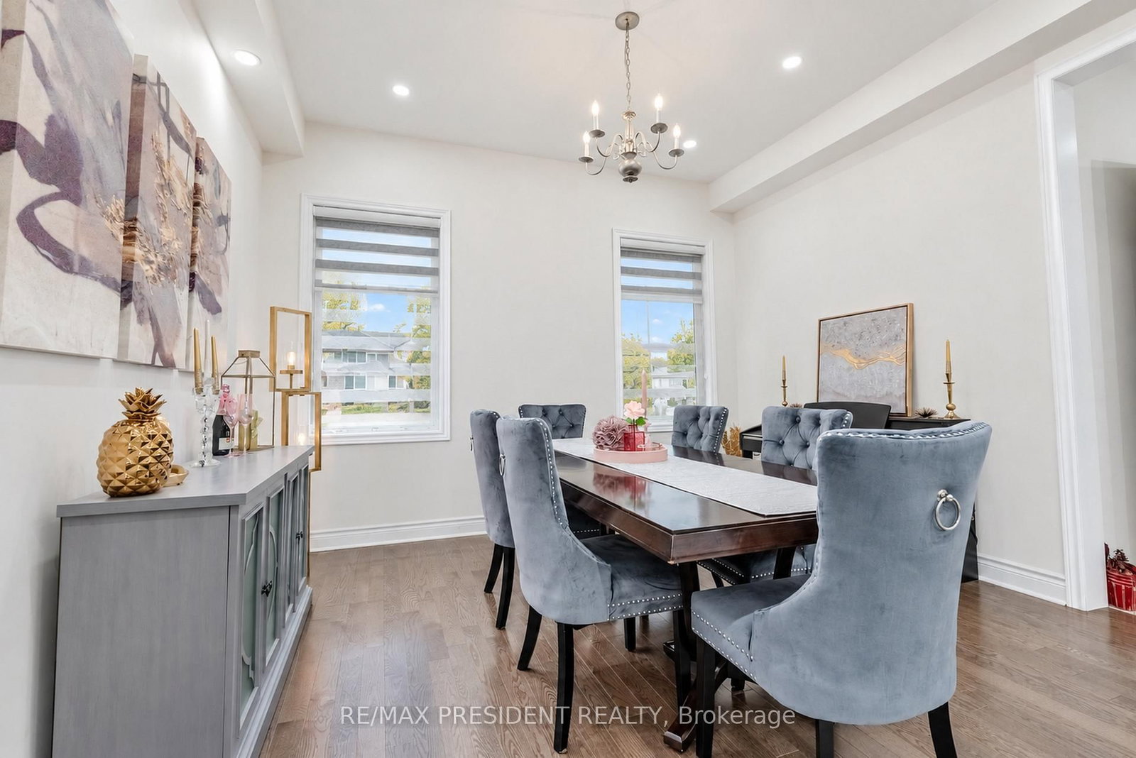 31 Monarch Drive • Halton Hills, ON photo 12
