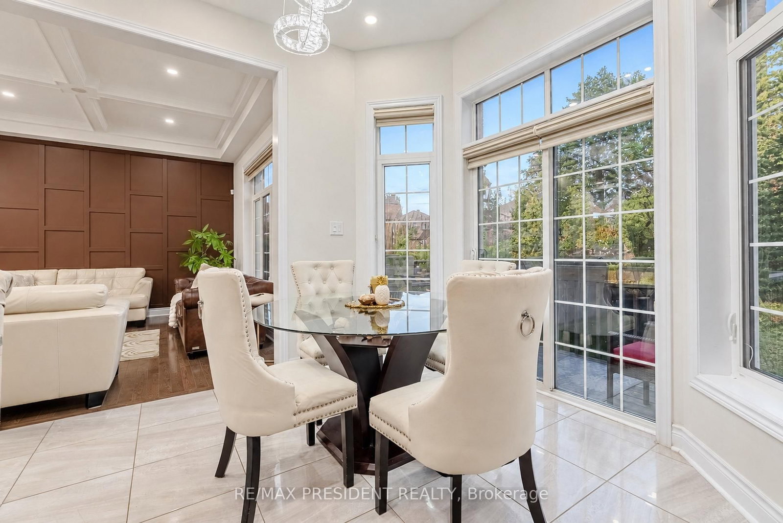 31 Monarch Drive • Halton Hills, ON photo 22