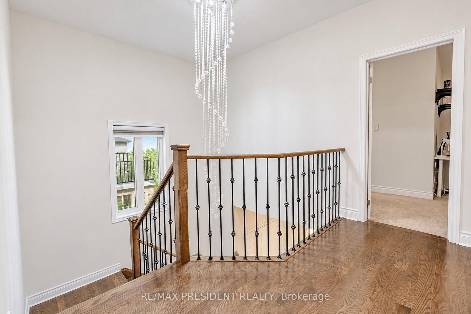 31 Monarch Drive • Halton Hills, ON photo 23