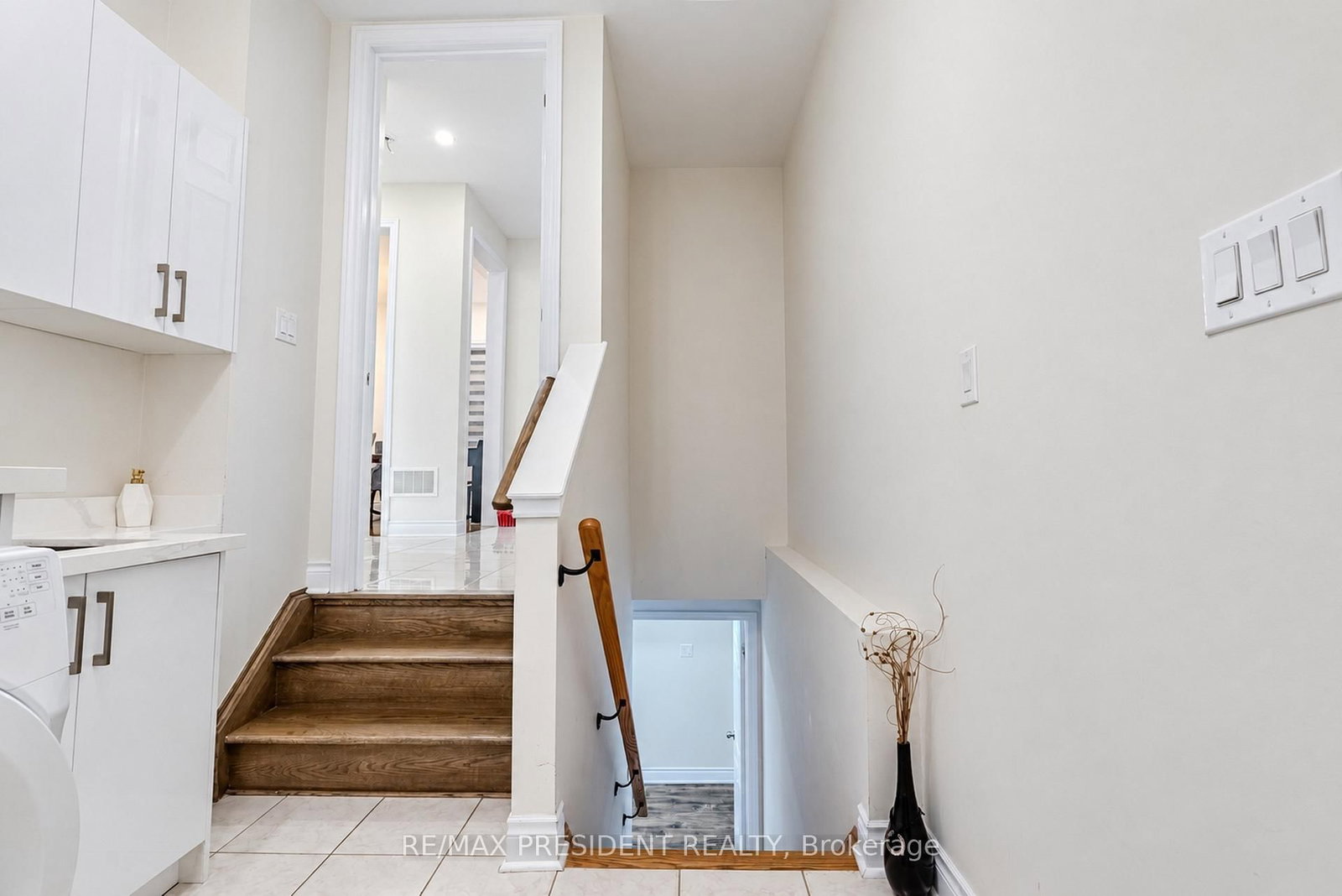 31 Monarch Drive • Halton Hills, ON photo 41