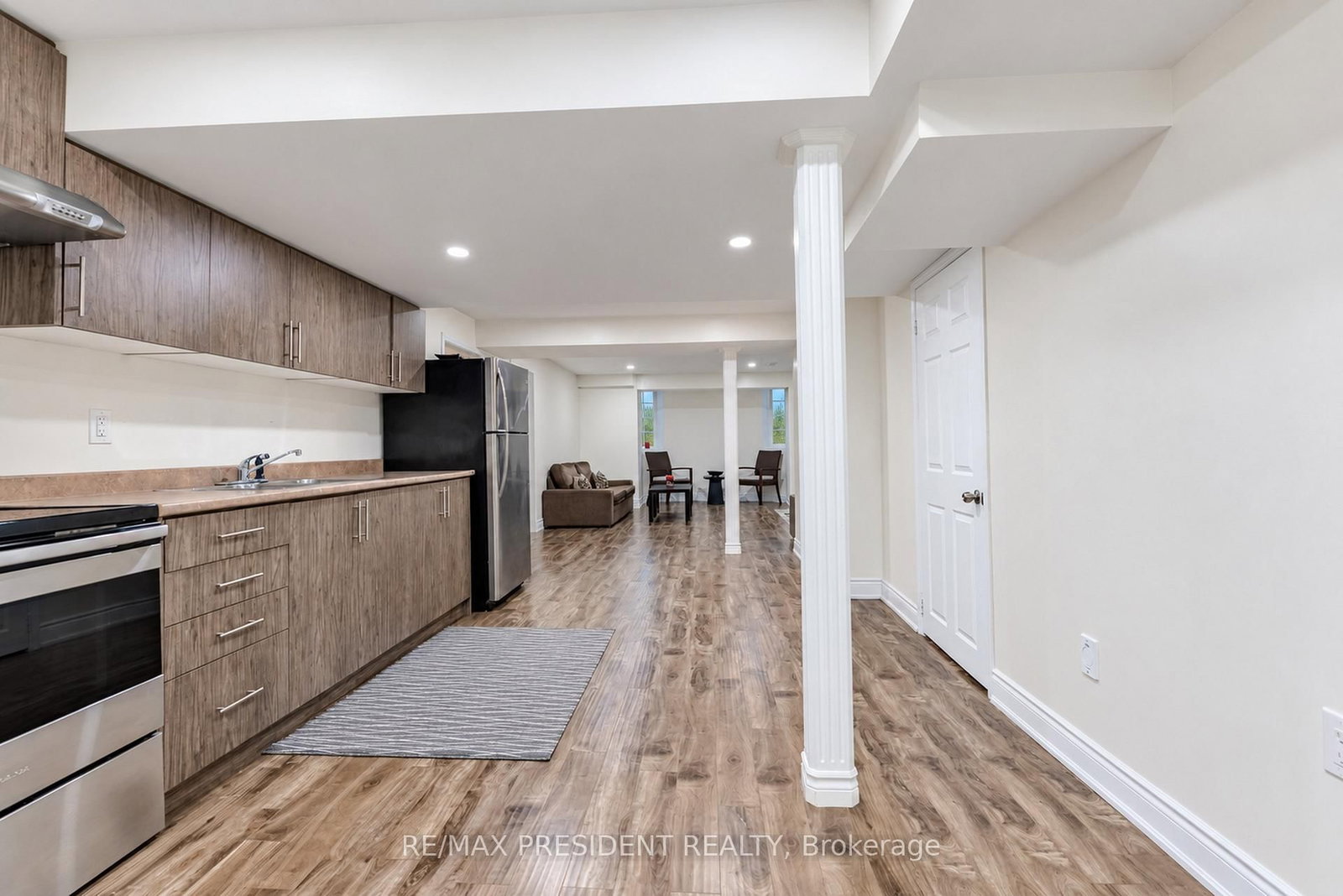 31 Monarch Drive • Halton Hills, ON photo 42