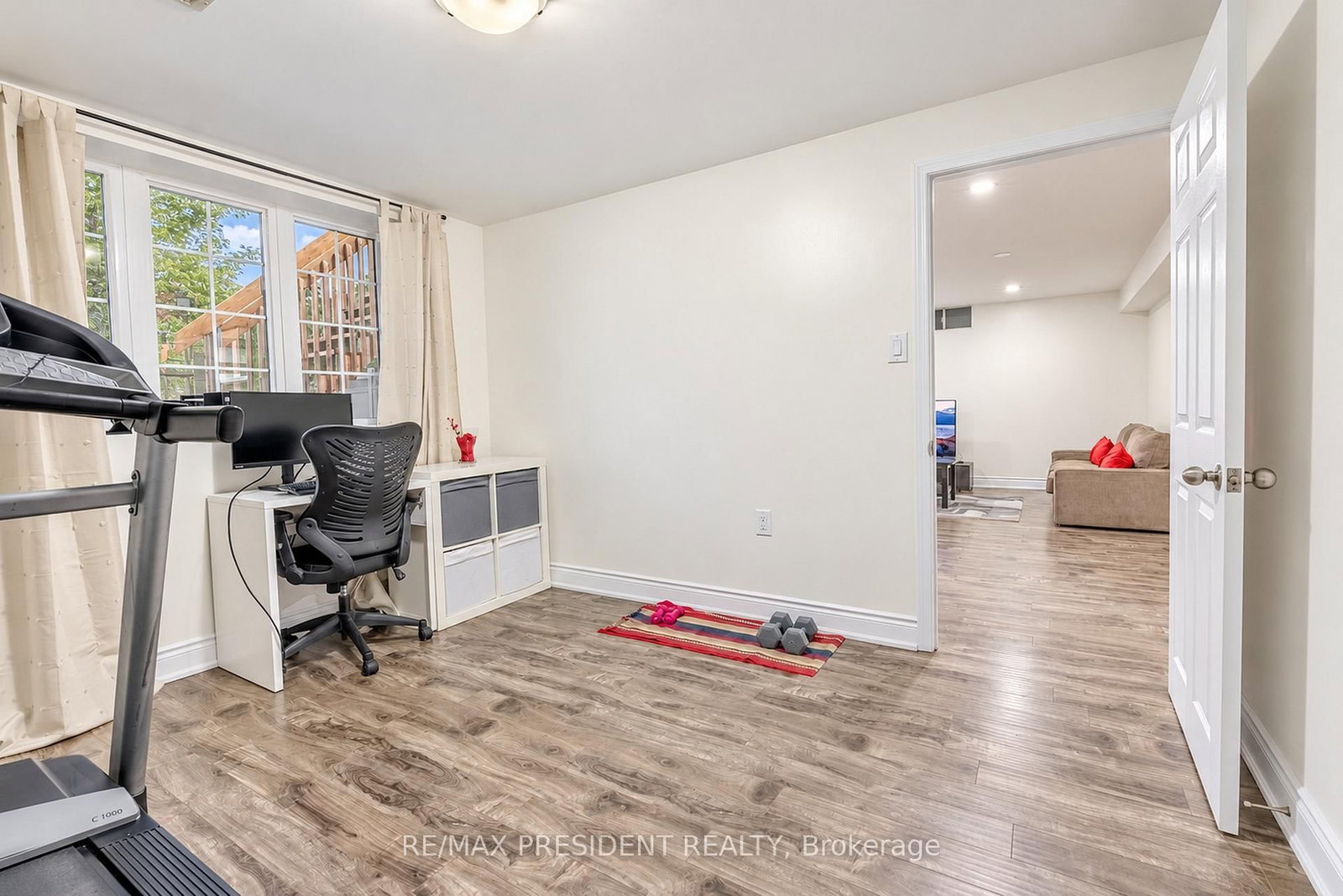 31 Monarch Drive • Halton Hills, ON photo 44