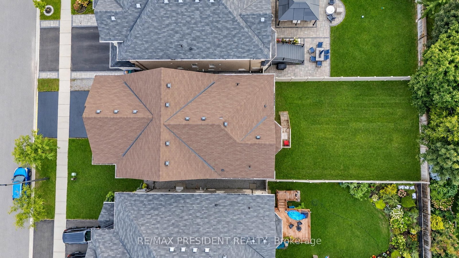 31 Monarch Drive • Halton Hills, ON photo 5