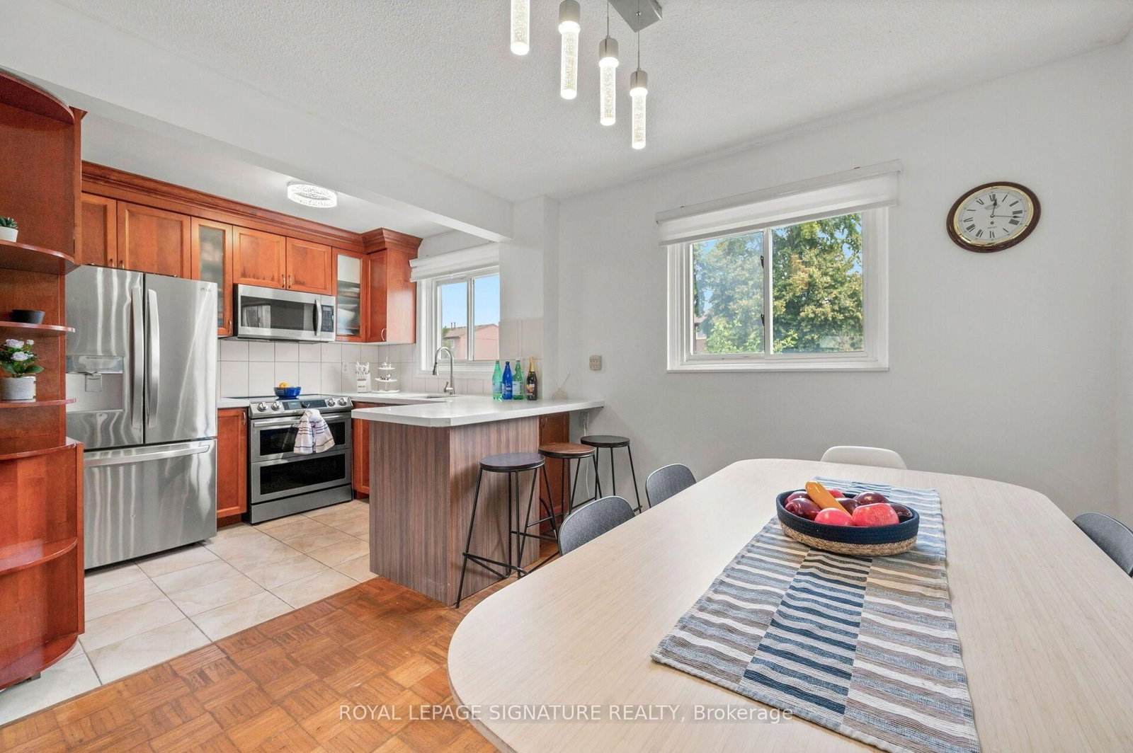132-1221 Dundix Rd, Mississauga, view 13