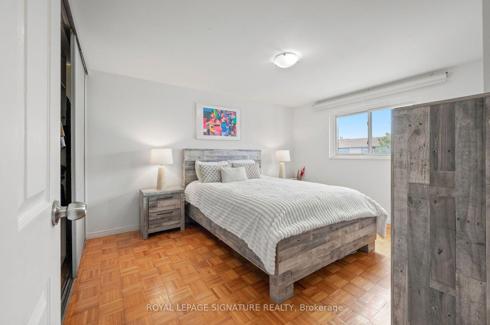 132-1221 Dundix Rd, Mississauga, view 25