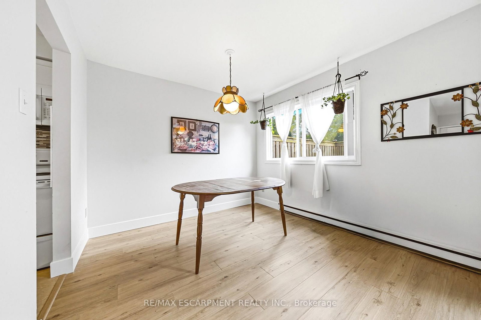 564 Sheraton Road • #14 • Burlington, ON photo 6