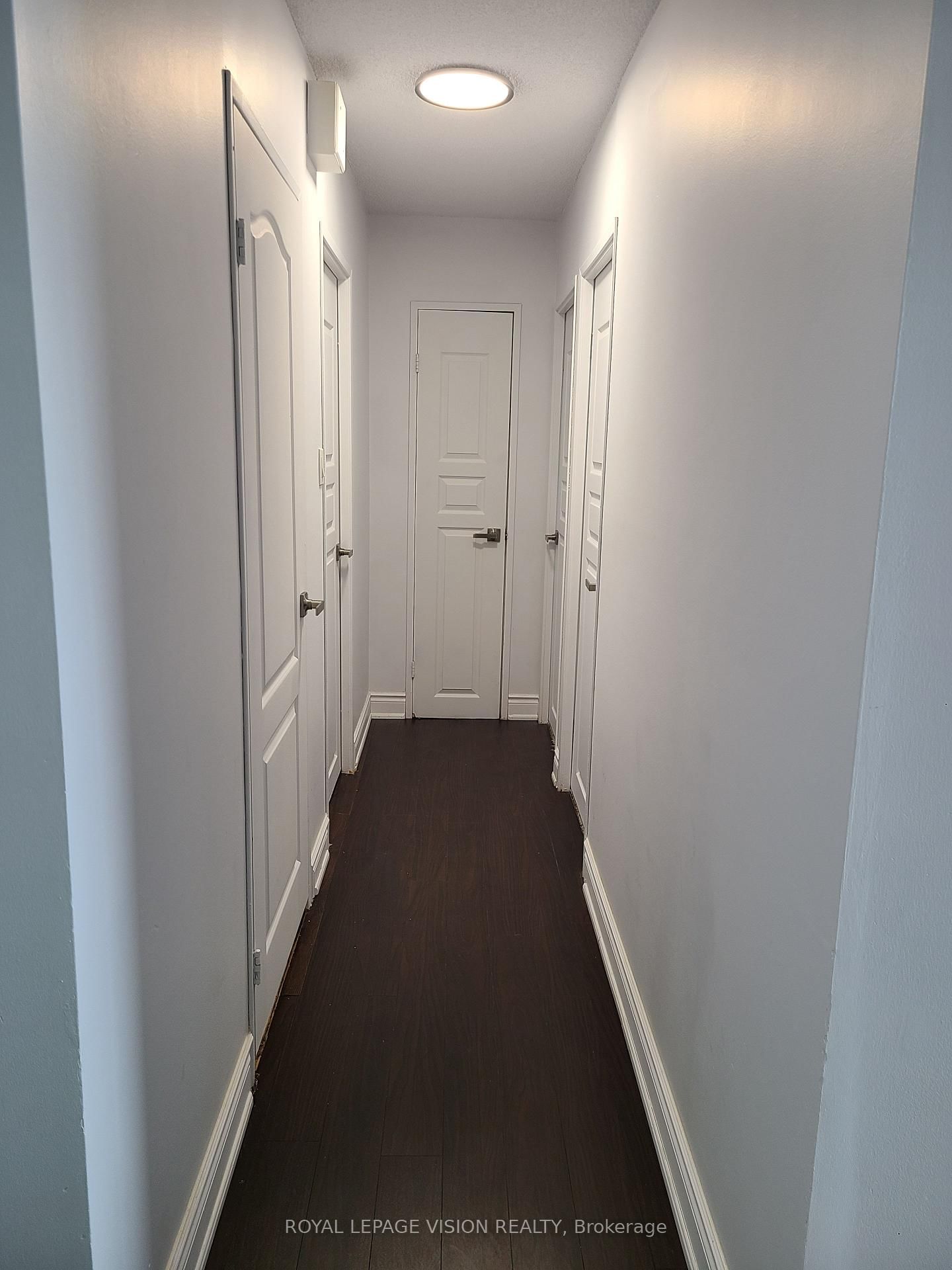 10 Martha Eaton Way S • #2107 • Toronto, ON photo 15