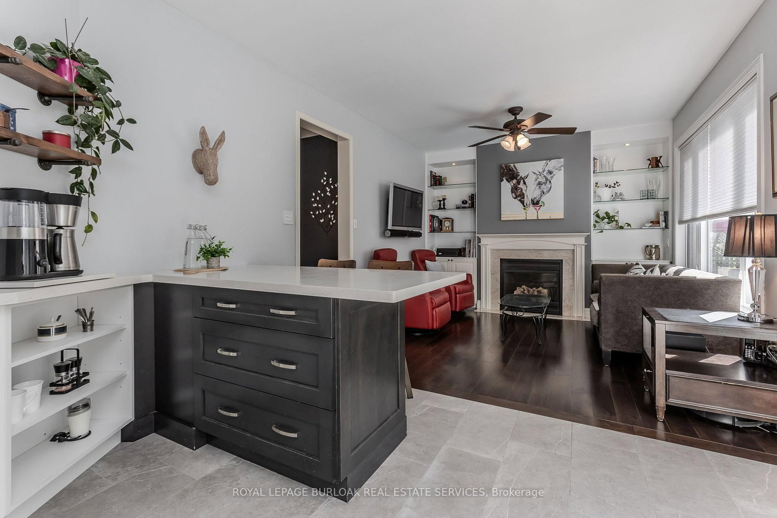 5174 Ravine Crescent • Burlington, ON photo 11