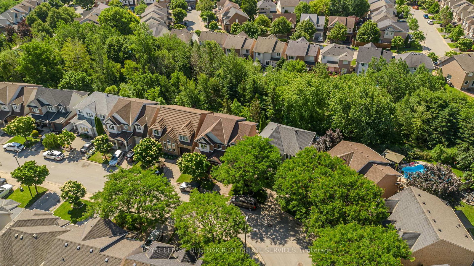 5174 Ravine Crescent • Burlington, ON photo 35
